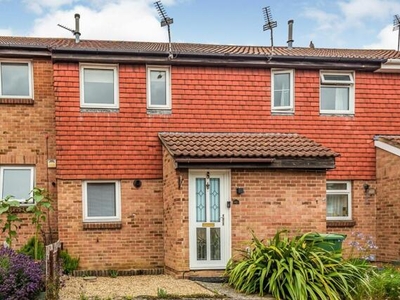 2 Bedroom Terraced House For Sale In Calcot, Reading