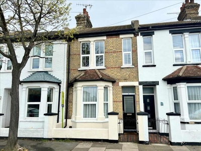 2 Bedroom Terraced House For Sale In Southend On Sea