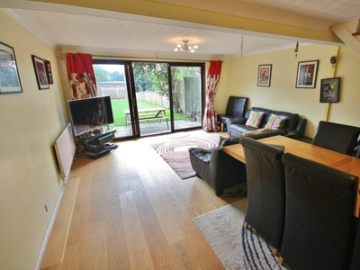 3 Bed Terraced House, Coval Lane, CM1