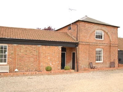 3 bedroom apartment for rent in The Gate House, Thorndon Park, Brentwood, Essex, CM13