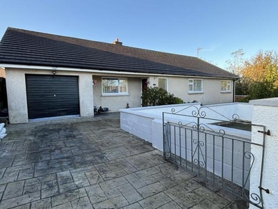 3 Bedroom Bungalow For Sale In Milford Haven, Pembrokeshire