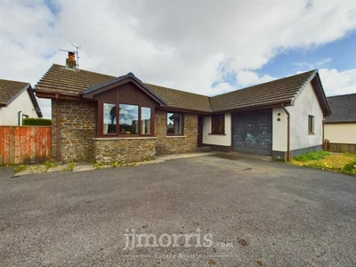3 Bedroom Detached Bungalow For Sale In Templeton