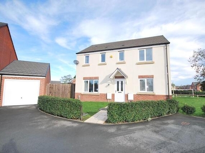 3 Bedroom Detached House For Sale In Lowton