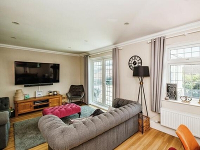 3 Bedroom Detached House For Sale In Steyning, West Sussex