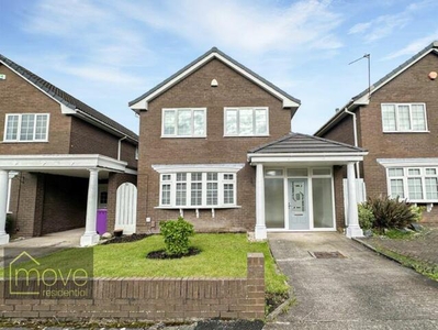 3 Bedroom Detached House For Sale In Woolton, Liverpool