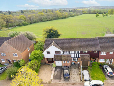 3 Bedroom End Of Terrace House For Sale In Edenbridge