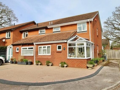 3 Bedroom End Of Terrace House For Sale In Lymington