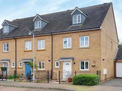 3 Bedroom End Of Terrace House For Sale In Northampton, Northamptonshire