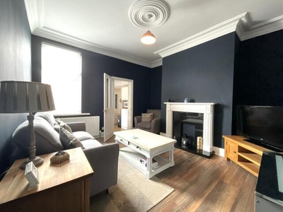 3 Bedroom Flat For Sale In Jarrow, Tyne And Wear