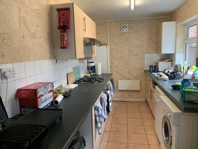 3 bedroom house for rent in ** £128 pppw ** Wimbourne Road, NG7