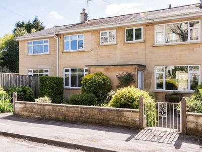 3 bedroom house for rent in Ringswell Gardens, Bath, BA1