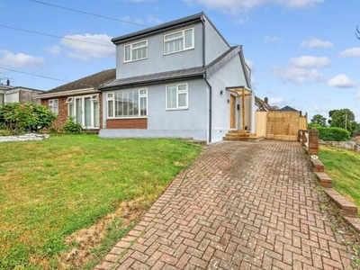 3 Bedroom Semi-detached Bungalow For Sale In Nazeing