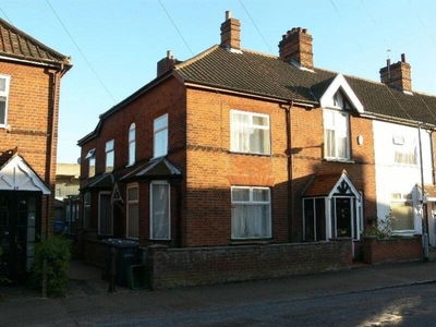 3 bedroom semi-detached house for rent in Ashby Street, Norwich, Norfolk, NR1