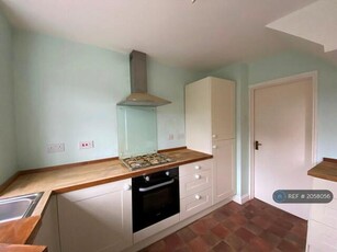 3 Bedroom Semi-detached House For Rent In Chipping Sodbury, Bristol