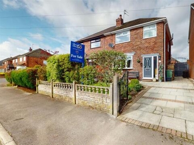 3 Bedroom Semi-detached House For Sale In Billinge, Wigan