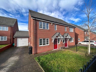 3 Bedroom Semi-detached House For Sale In Brierley Hill