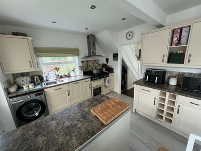 3 Bedroom Semi-detached House For Sale In Compton