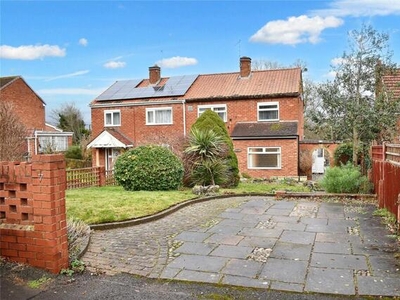 3 Bedroom Semi-detached House For Sale In Droitwich Spa, Worcestershire