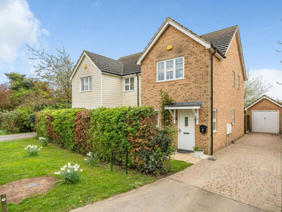 3 Bedroom Semi-detached House For Sale In Dunmow, Essex