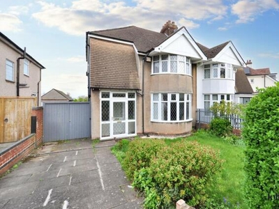 3 Bedroom Semi-detached House For Sale In Earlsdon, Coventry