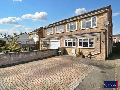 3 Bedroom Semi-detached House For Sale In Hucclecote, Gloucester