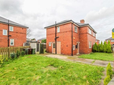 3 Bedroom Semi-detached House For Sale In Kinsley