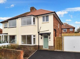 3 Bedroom Semi-detached House For Sale In Scarborough, North Yorkshire