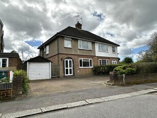 3 Bedroom Semi-detached House For Sale In Watford