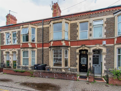 3 bedroom terraced house for rent in Library Street, Canton, CF5