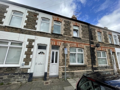 3 bedroom terraced house for rent in Minny Street, Cathays, CF24