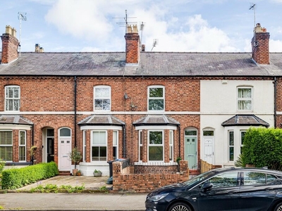 3 bedroom terraced house for rent in Sealand Road, Chester, CH1