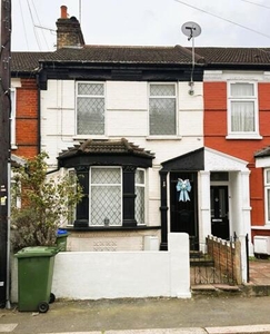 3 Bedroom Terraced House For Sale In Belvedere, Kent