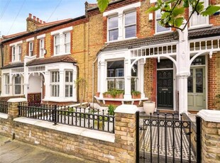 3 Bedroom Terraced House For Sale In Charlton