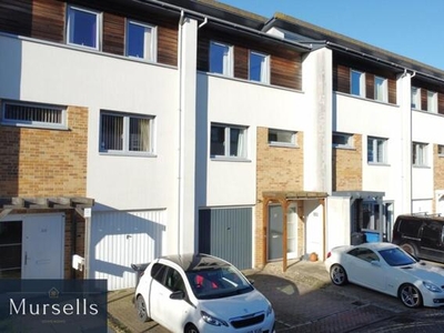 3 Bedroom Town House For Sale In Poole