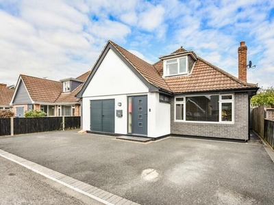 4 Bedroom Chalet For Sale In Ashurst, Southampton