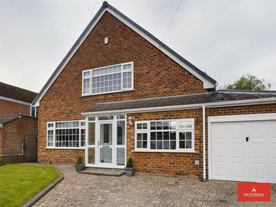 4 Bedroom Detached House For Sale In Aughton