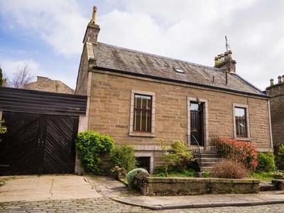 4 Bedroom Detached House For Sale In Dundee