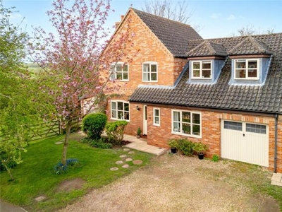 4 Bedroom Detached House For Sale In Lincoln, Lincolnshire