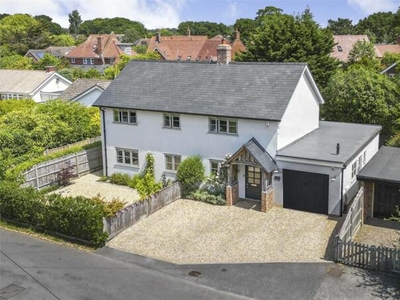 4 Bedroom Detached House For Sale In Lymington, Hampshire