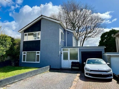 4 Bedroom Detached House For Sale In Sketty, Swansea