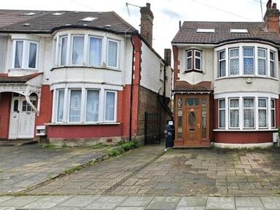 4 Bedroom End Of Terrace House For Rent In Palmers Green