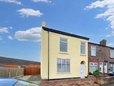 4 Bedroom End Of Terrace House For Sale In Widnes, Cheshire