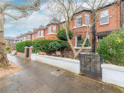 4 Bedroom House For Rent In London