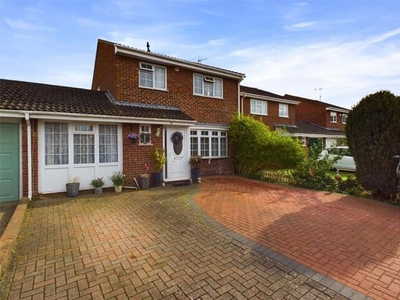 4 Bedroom Link Detached House For Sale In Gloucester, Gloucestershire