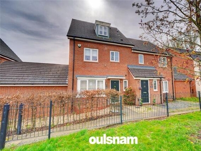 4 Bedroom Semi-detached House For Sale In Birmingham, Worcestershire