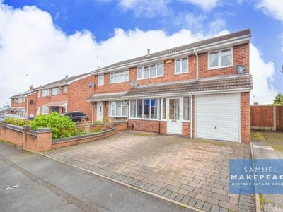 4 Bedroom Semi-detached House For Sale In Eaton Park