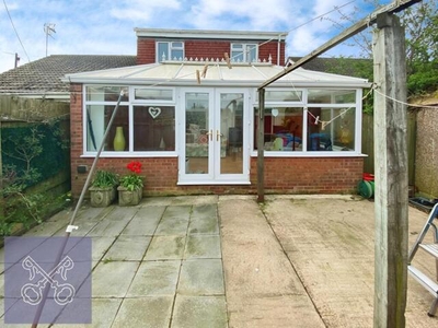 4 Bedroom Semi-detached House For Sale In Hull, East Yorkshire