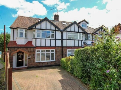 4 Bedroom Semi-detached House For Sale In Shenfield, Essex