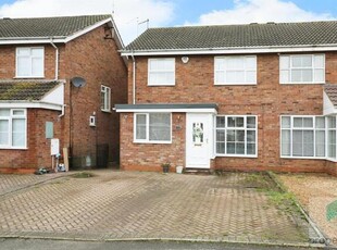 4 Bedroom Semi-detached House For Sale In Wolston