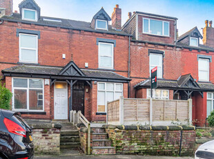 5 Bedroom Terraced House For Sale In Leeds